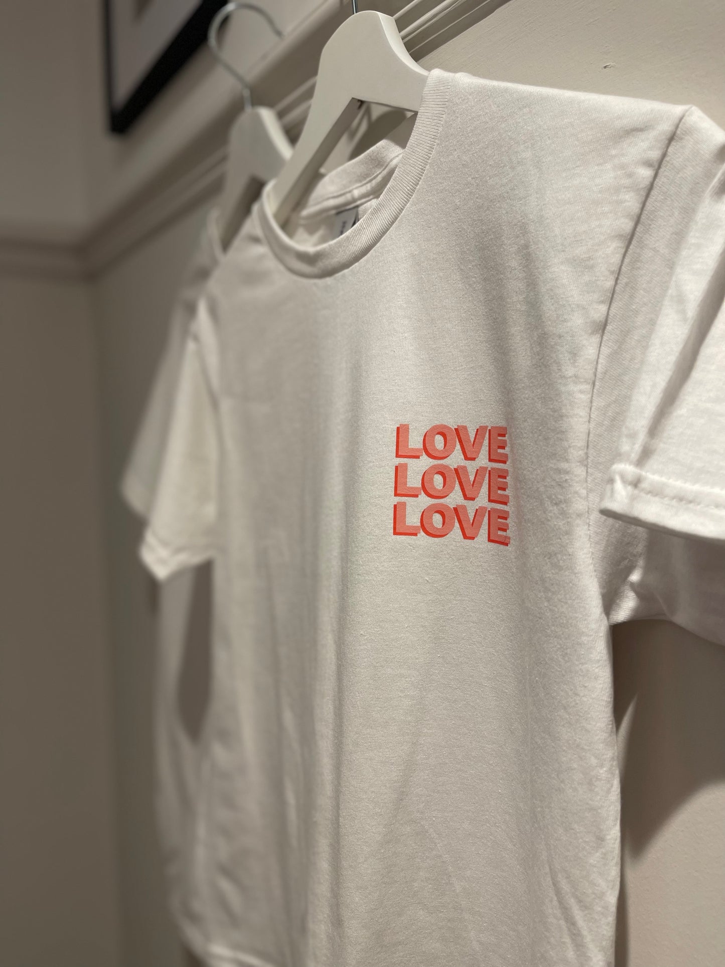 LOVE T-Shirt